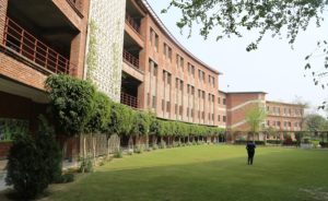 best MBA institutes in India